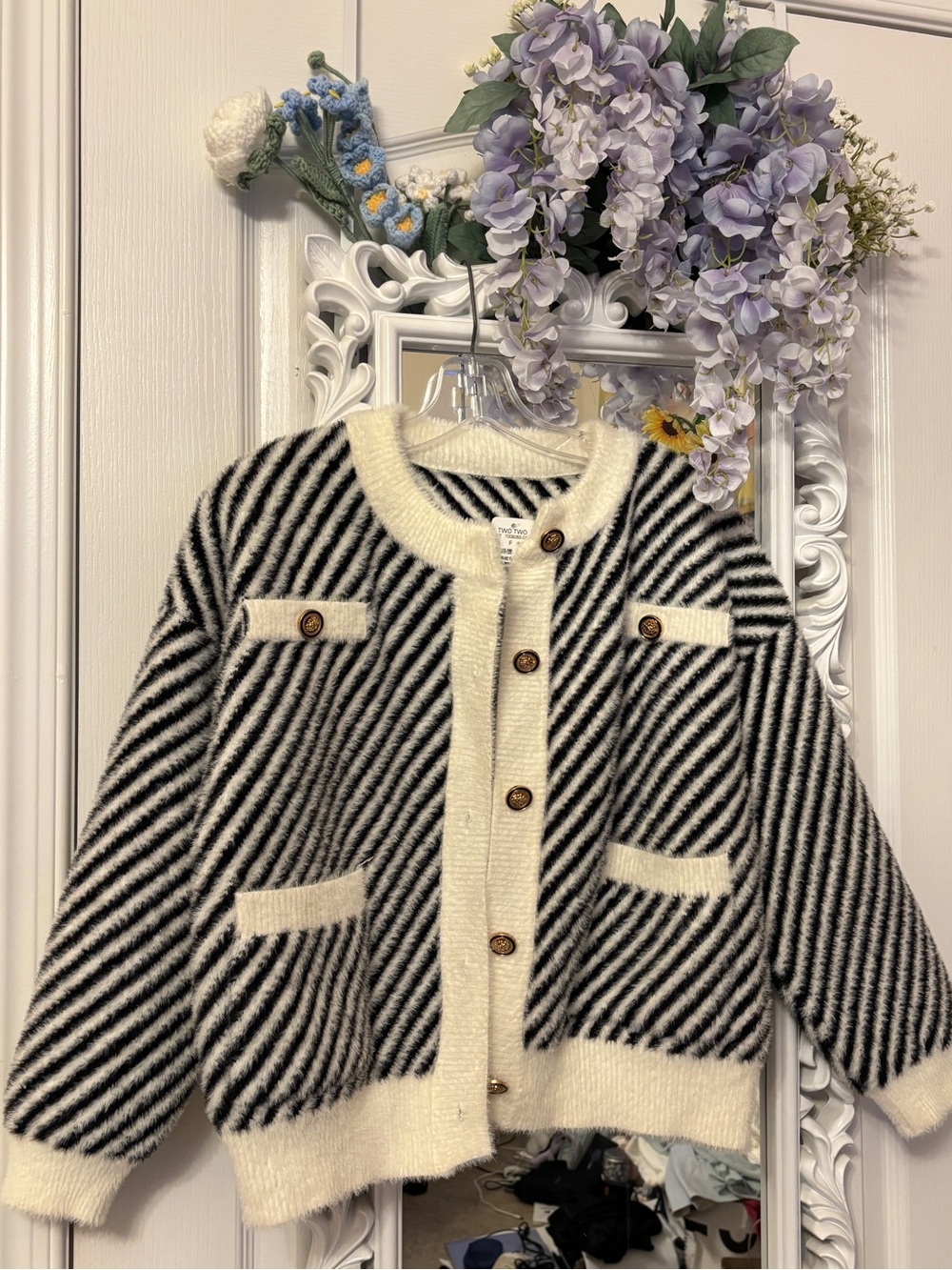 Cute Black & Cream Striped Cardigan Jacket